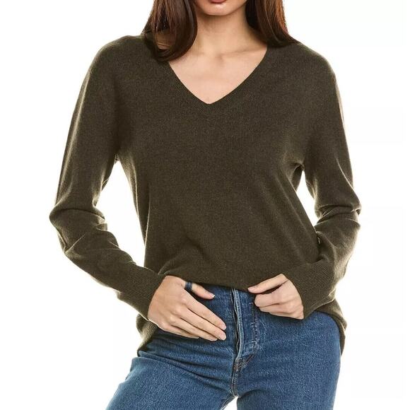Vince Weekend Cashmere V-neck Dark Pine Pullover Sweater Long Sleeve XXS NWT